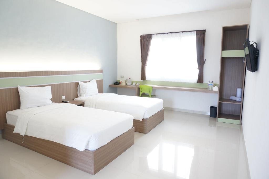 Rumah Cassa Guest House Surabaya Cameră foto